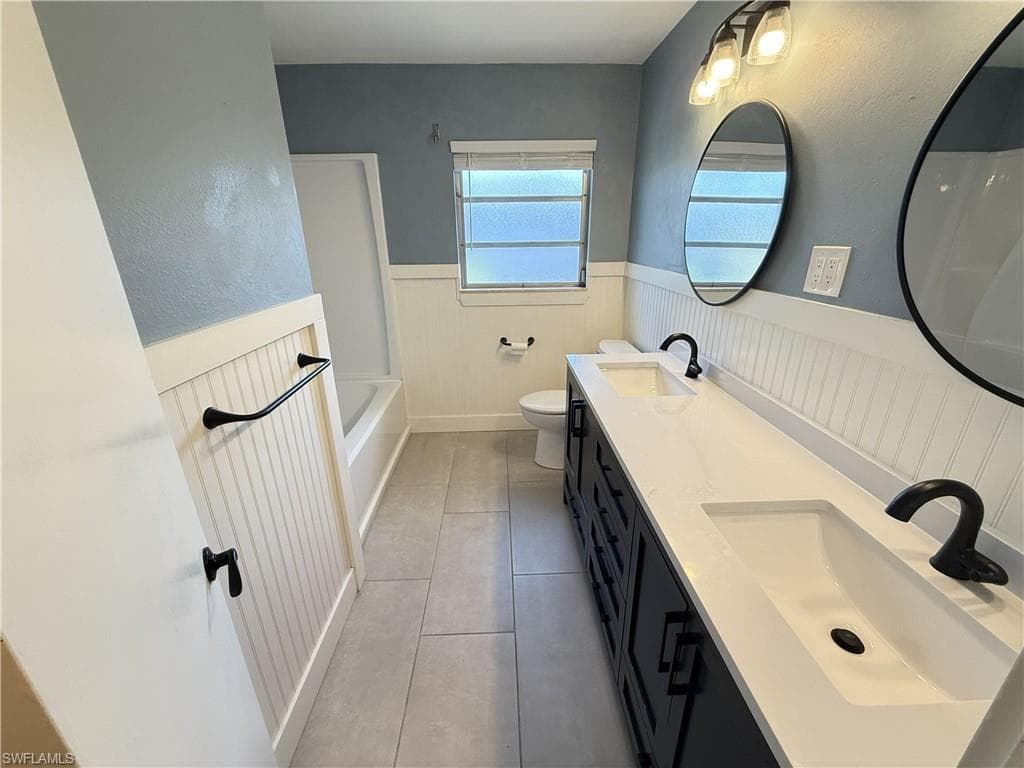 1534 Ricardo AVE-11
