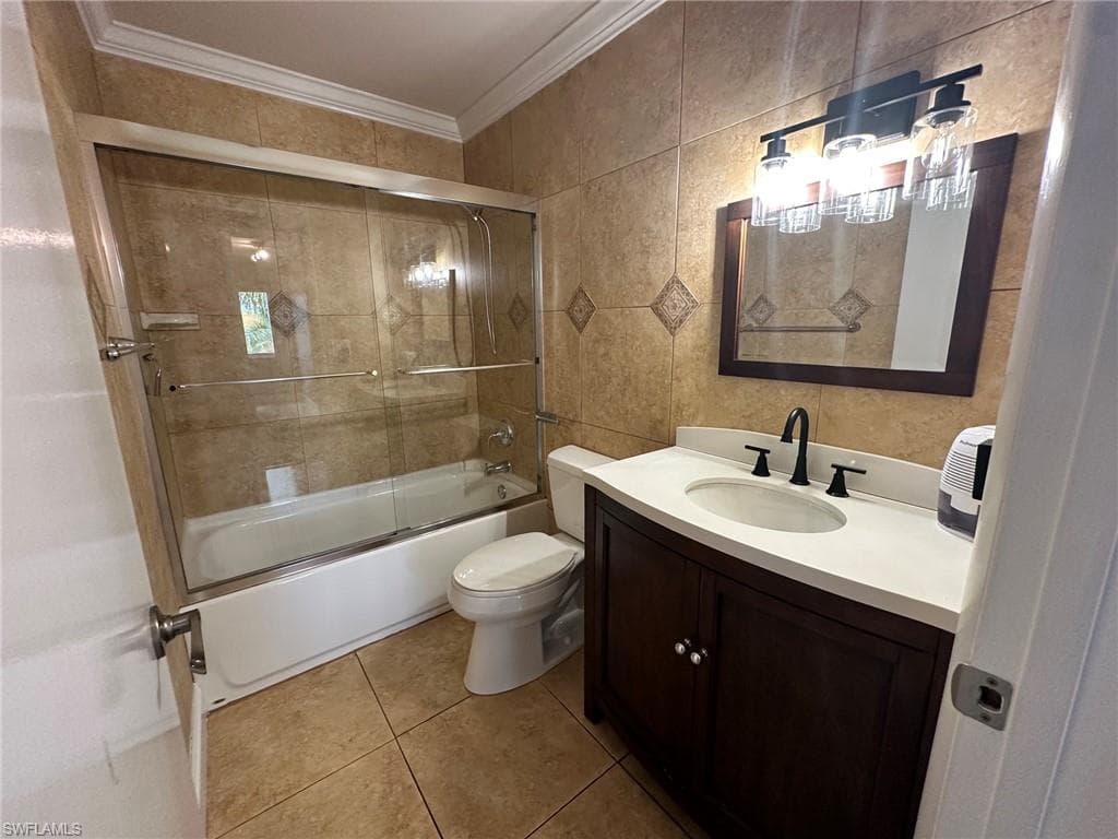 2366 Mall DR 514-21