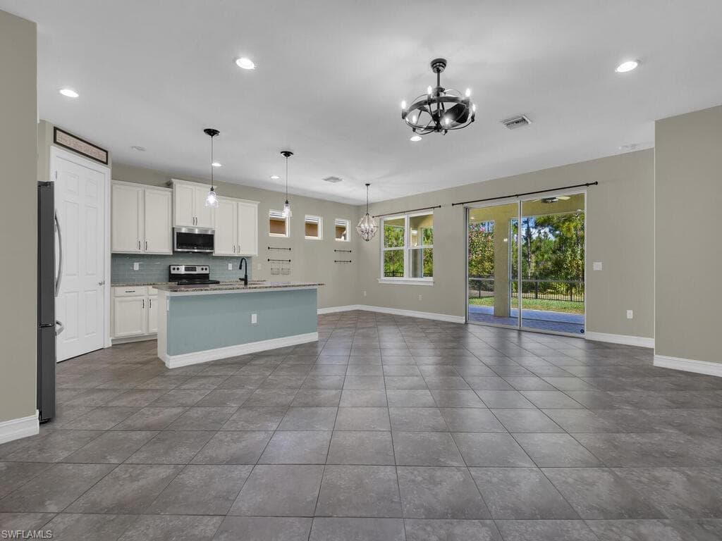 4211 Dutchess Park RD-2