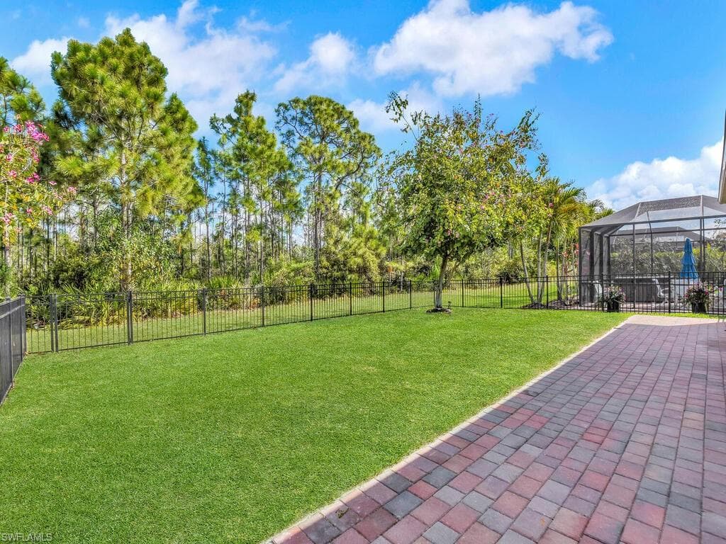 4211 Dutchess Park RD-28