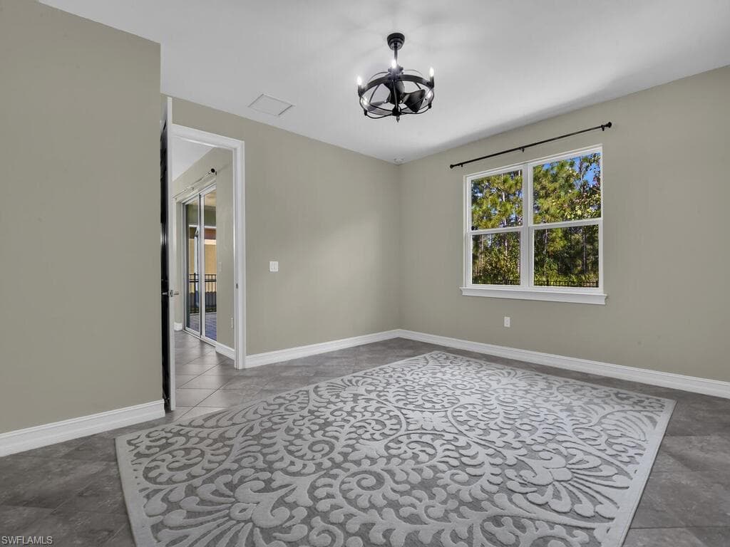 4211 Dutchess Park RD-14