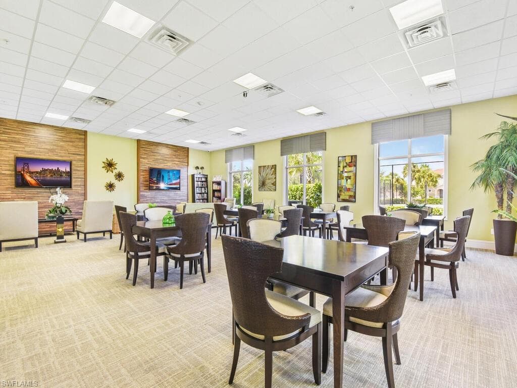 4211 Dutchess Park RD-41