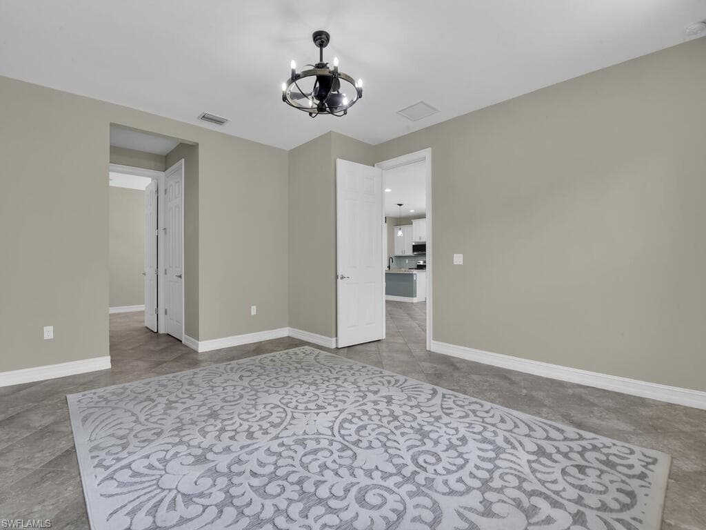 4211 Dutchess Park RD-15