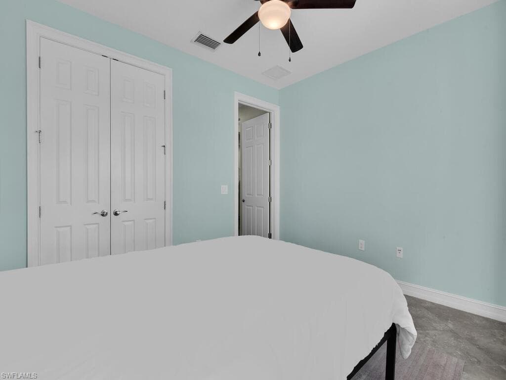 4211 Dutchess Park RD-21