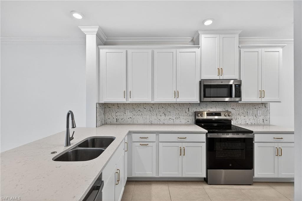 11751 Venetian Lagoon DR 101-13