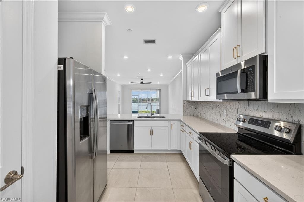 11751 Venetian Lagoon DR 101-16