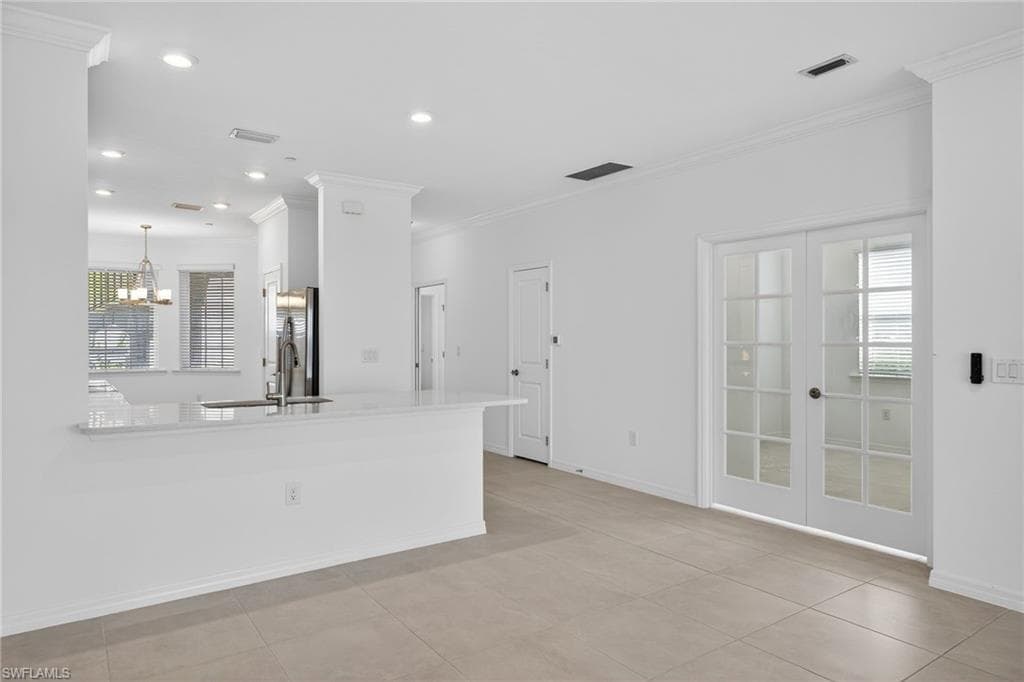 11751 Venetian Lagoon DR 101-12