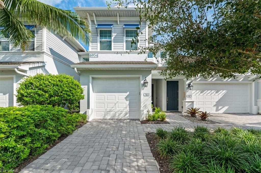 6954 Avalon CIR 703-12