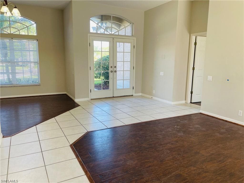 2271 Eaton Lake CT-4
