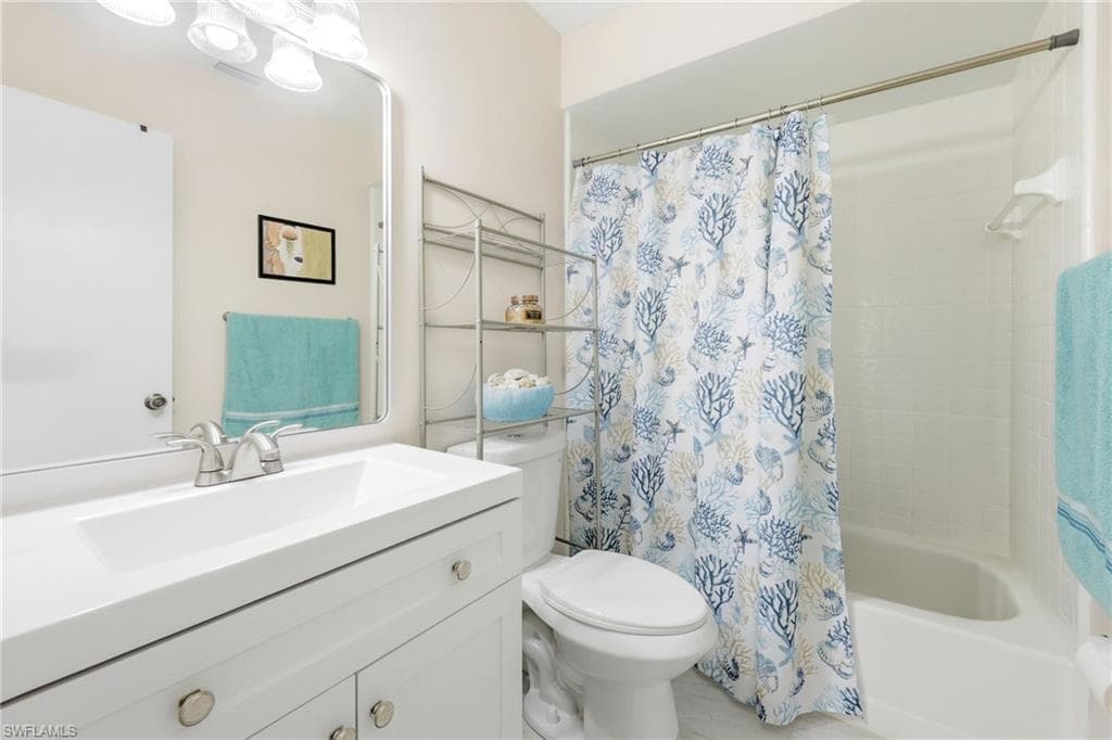 10548 Quincy CT-23