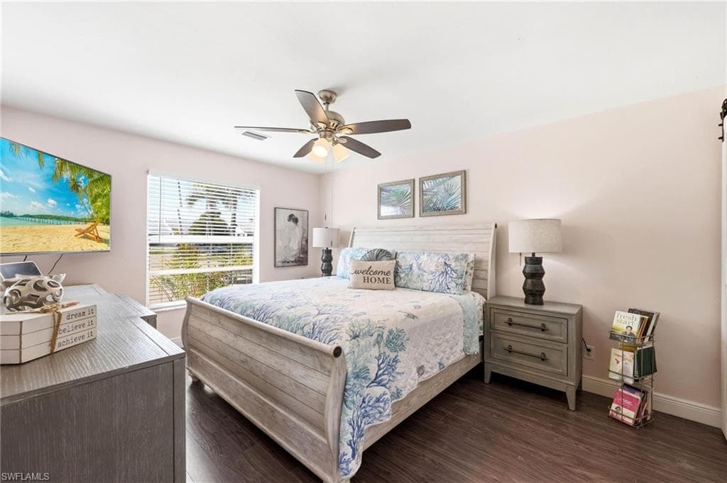 10548 Quincy CT-17
