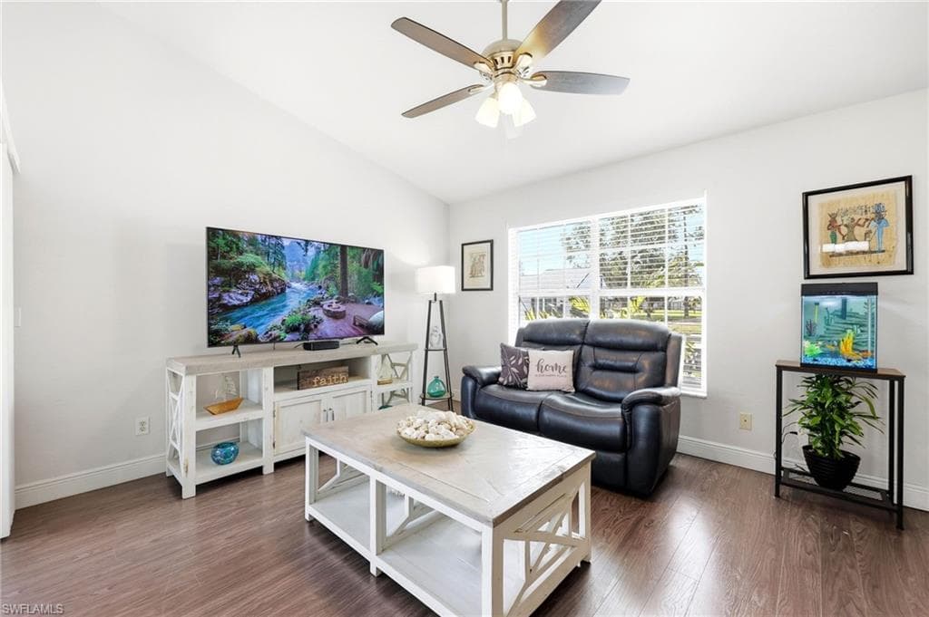 10548 Quincy CT-10