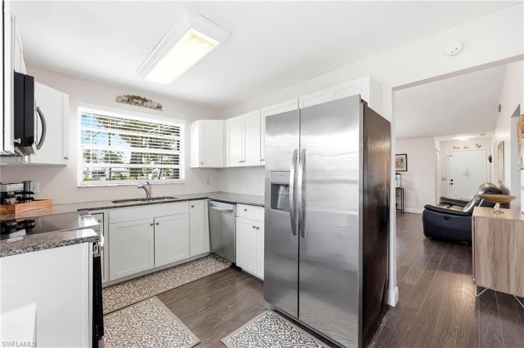 10548 Quincy CT-14