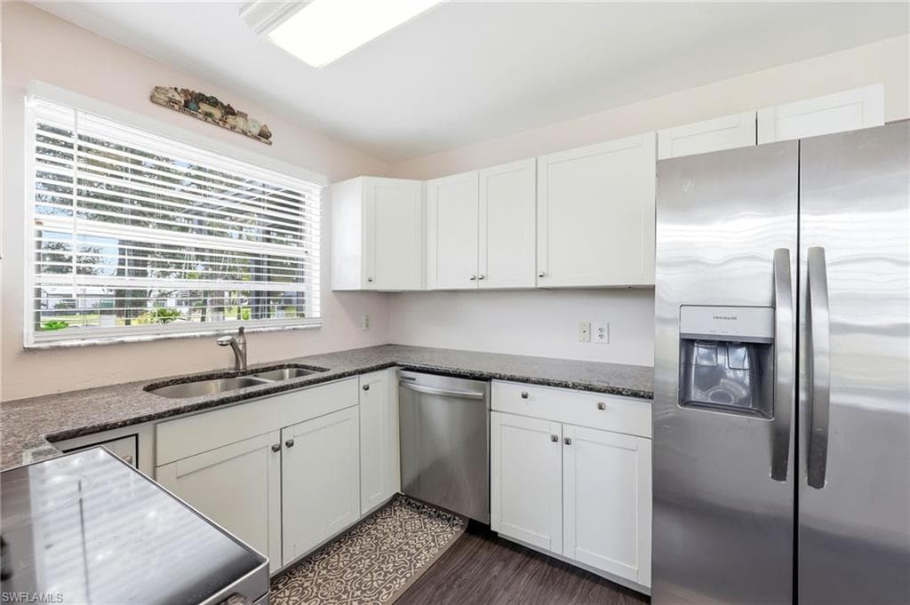 10548 Quincy CT-18