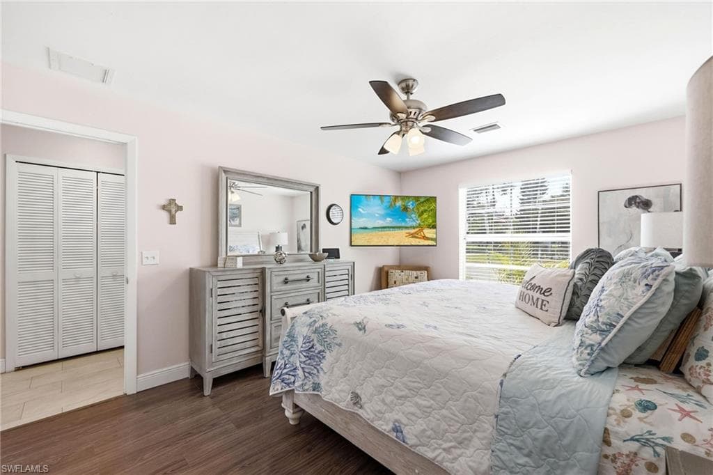 10548 Quincy CT-19