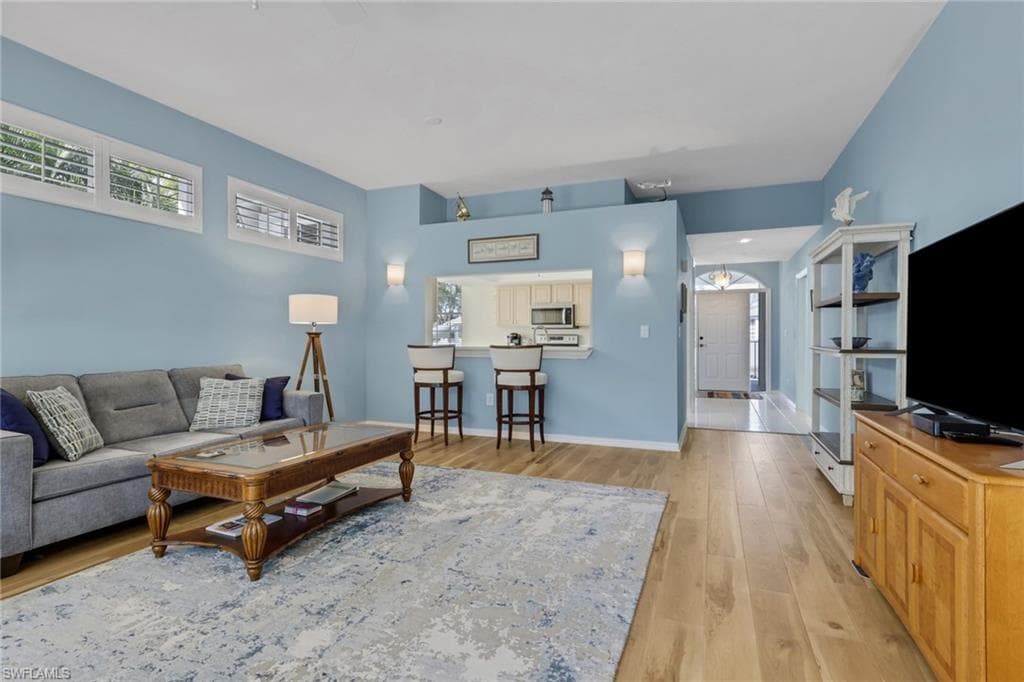 15116 Royal Fern CT B200-12