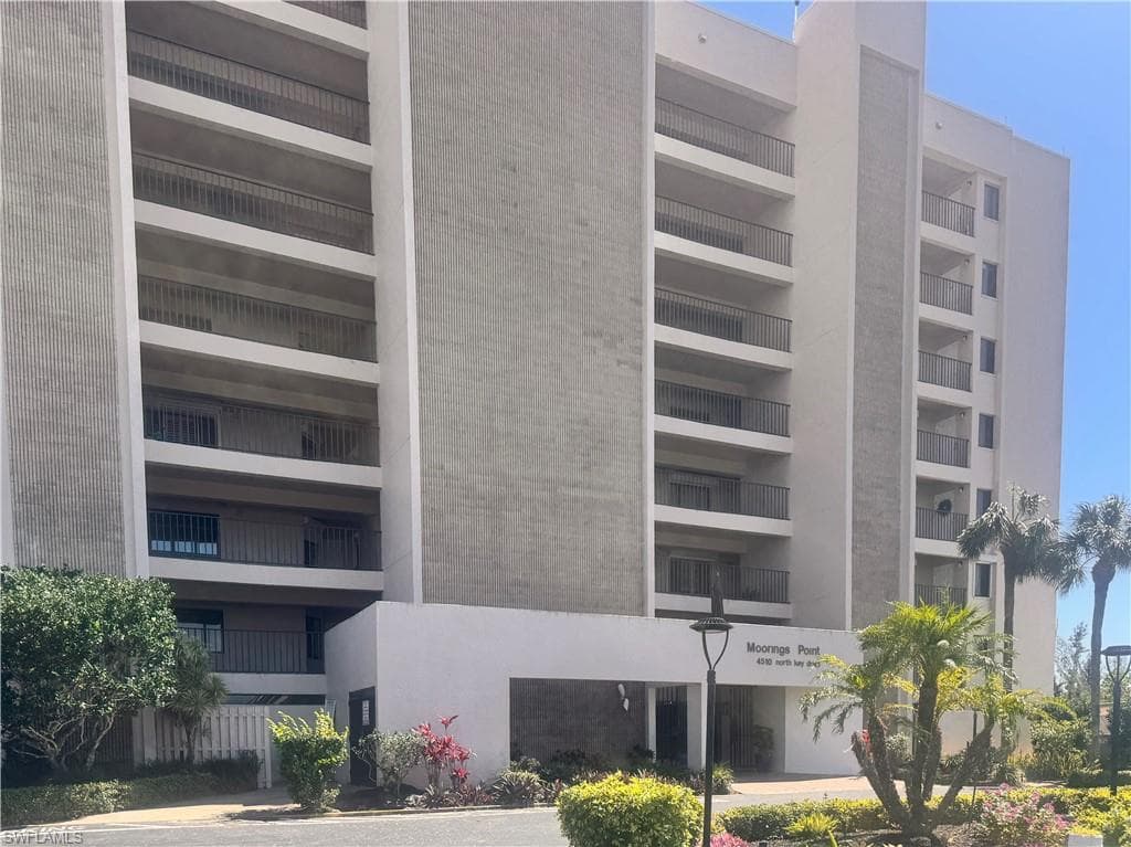 4510 N Key DR 102-15
