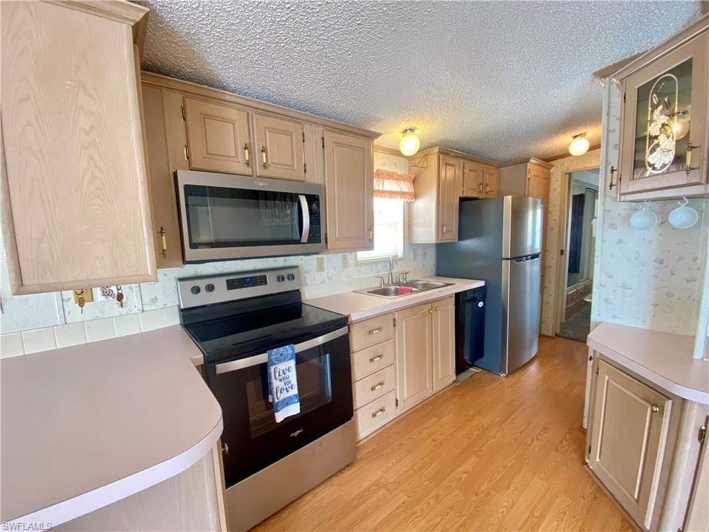172 Vista Mar DR-11