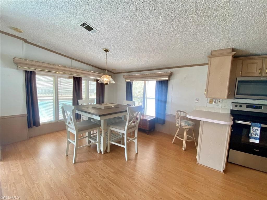 172 Vista Mar DR-8
