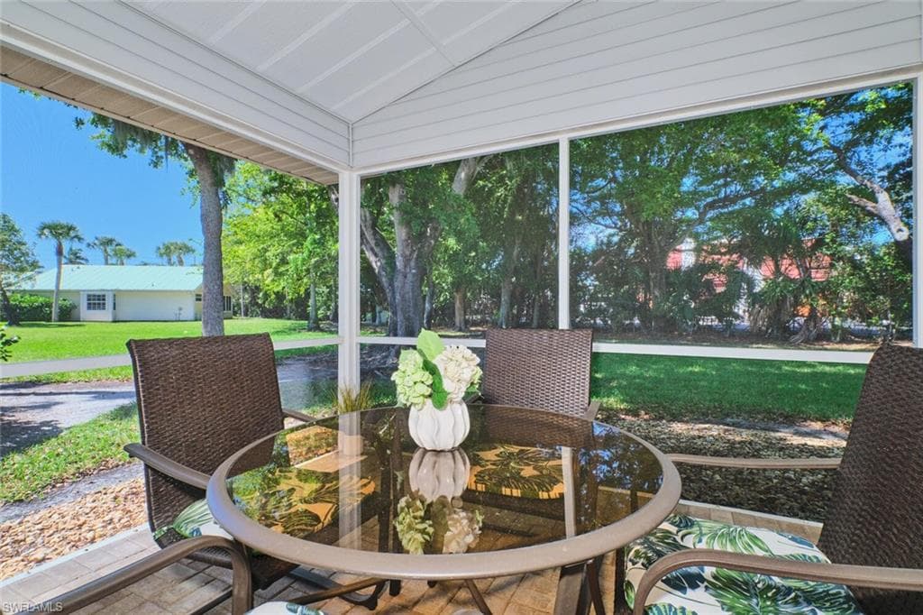 14652 Sagamore CT-20