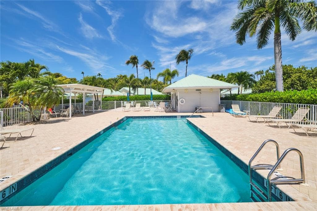 14652 Sagamore CT-25