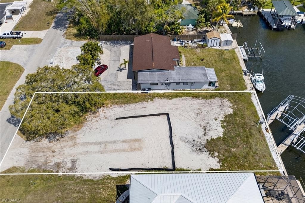 4815 Esplanade ST-6