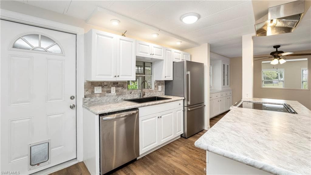 851 Manatee RD-15