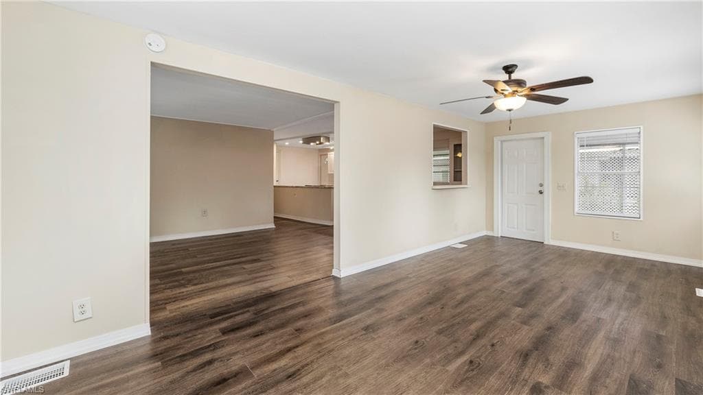 851 Manatee RD-8