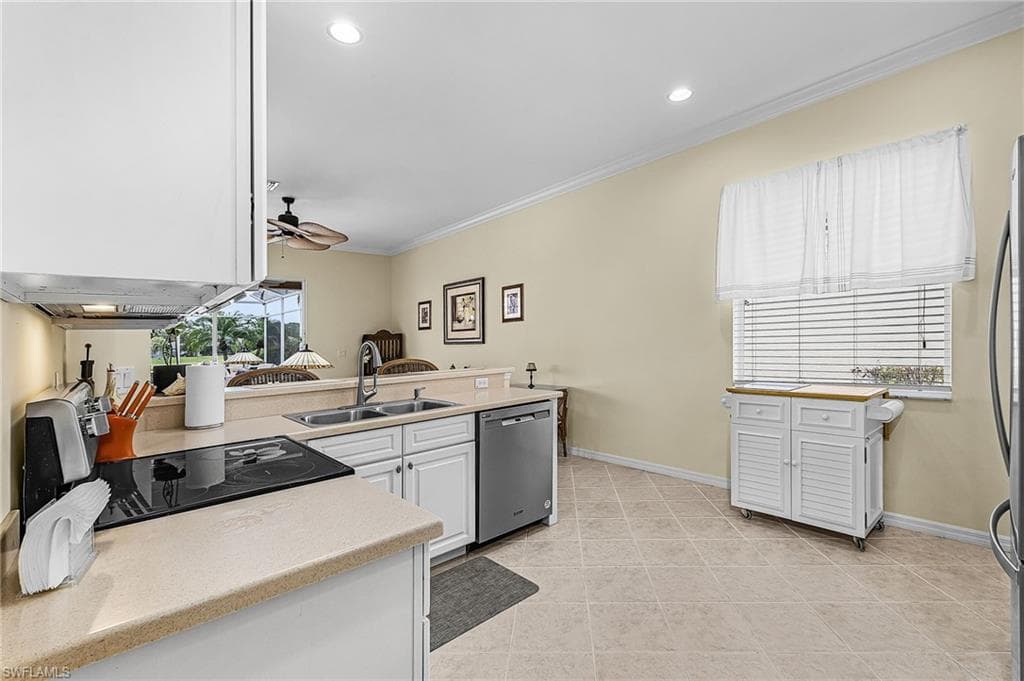 2090 Oxford Ridge CIR-12
