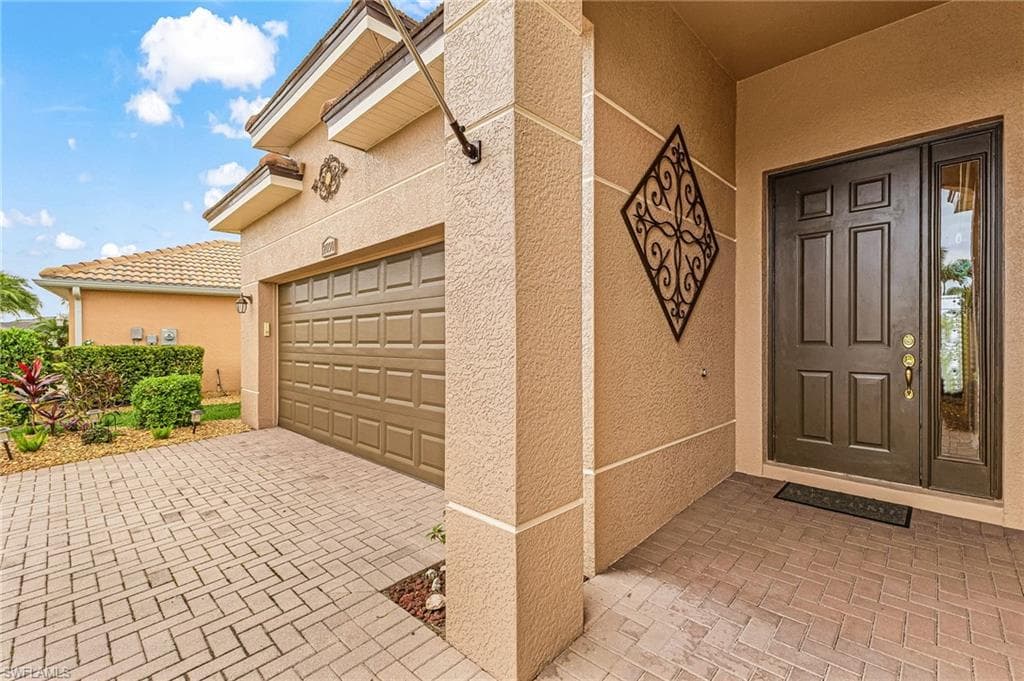 2090 Oxford Ridge CIR-7