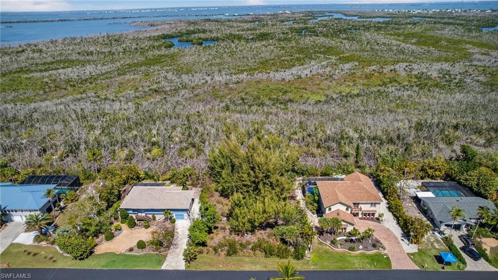 1757 Serenity LN-1