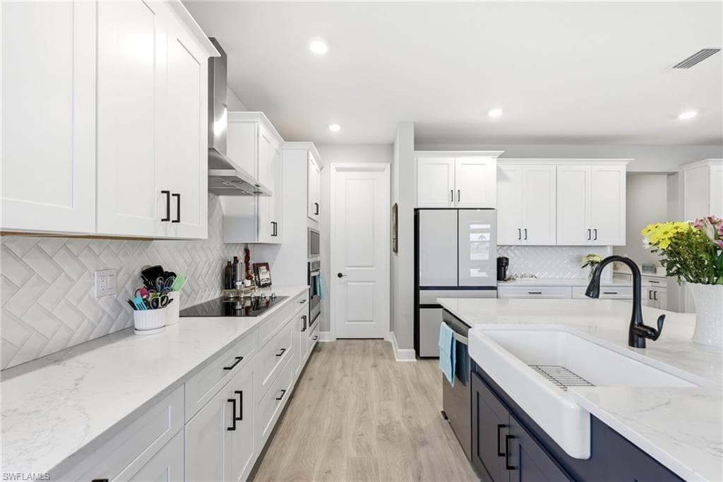 2094 Grove DR-7