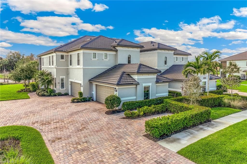12058 Covent Garden CT 1203-22