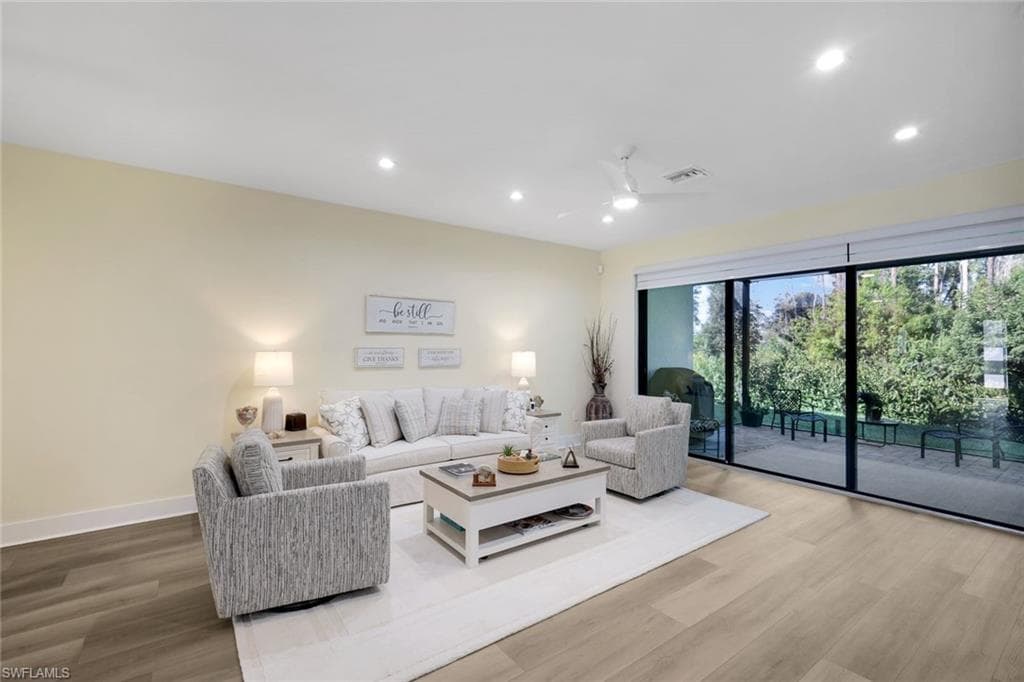 13064 Georges Cay PL-2