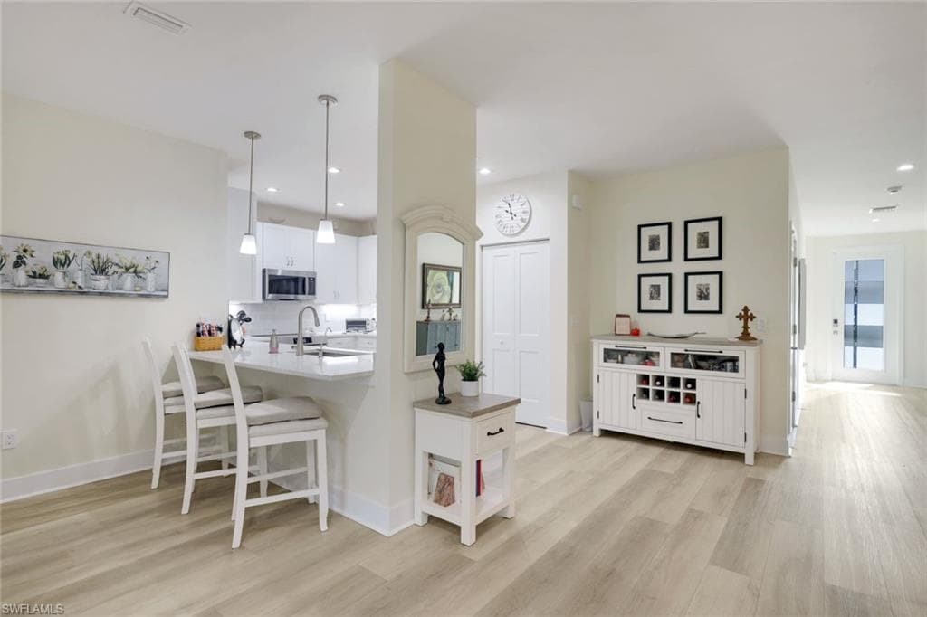 13064 Georges Cay PL-6