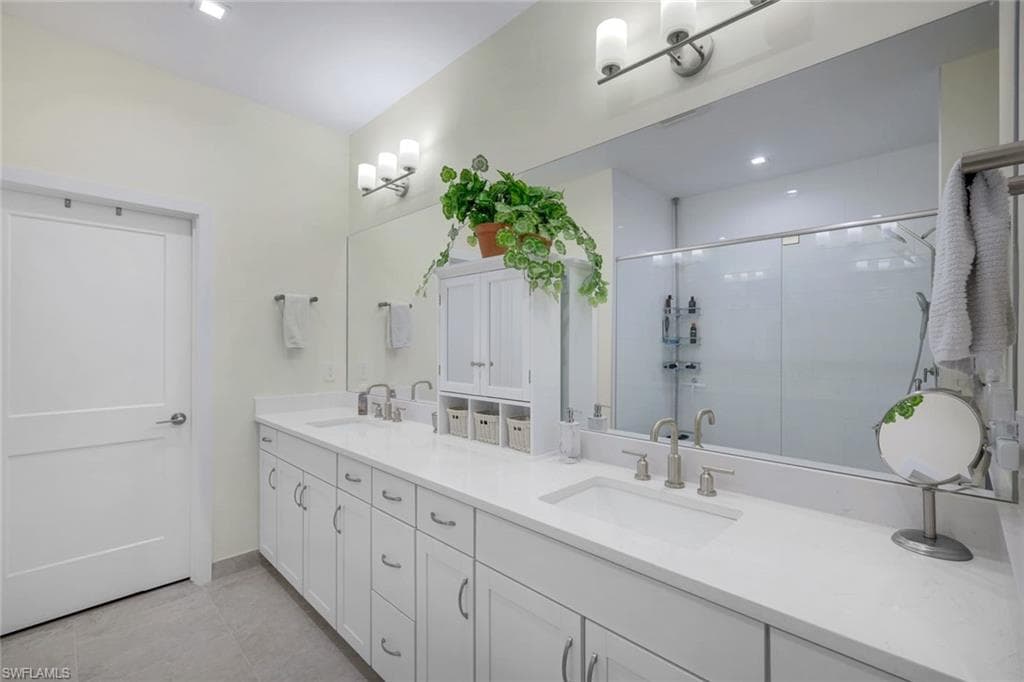 13064 Georges Cay PL-10