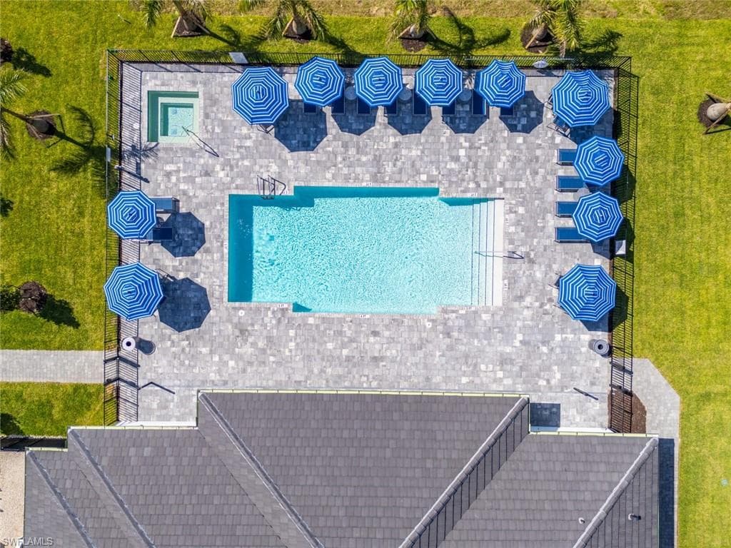13064 Georges Cay PL-18