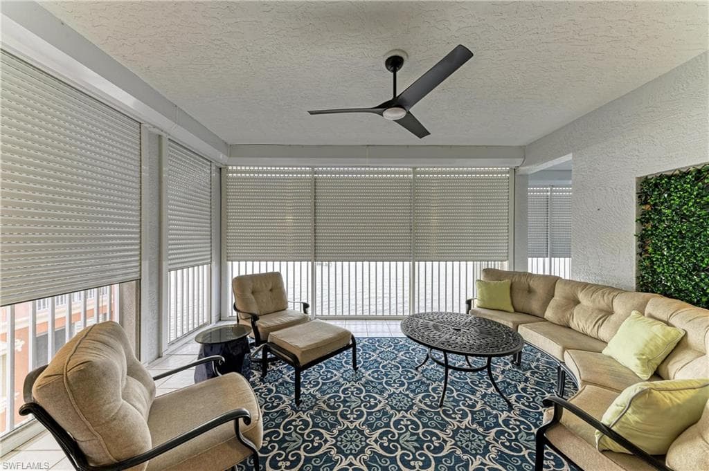 14813 Laguna DR 401-27