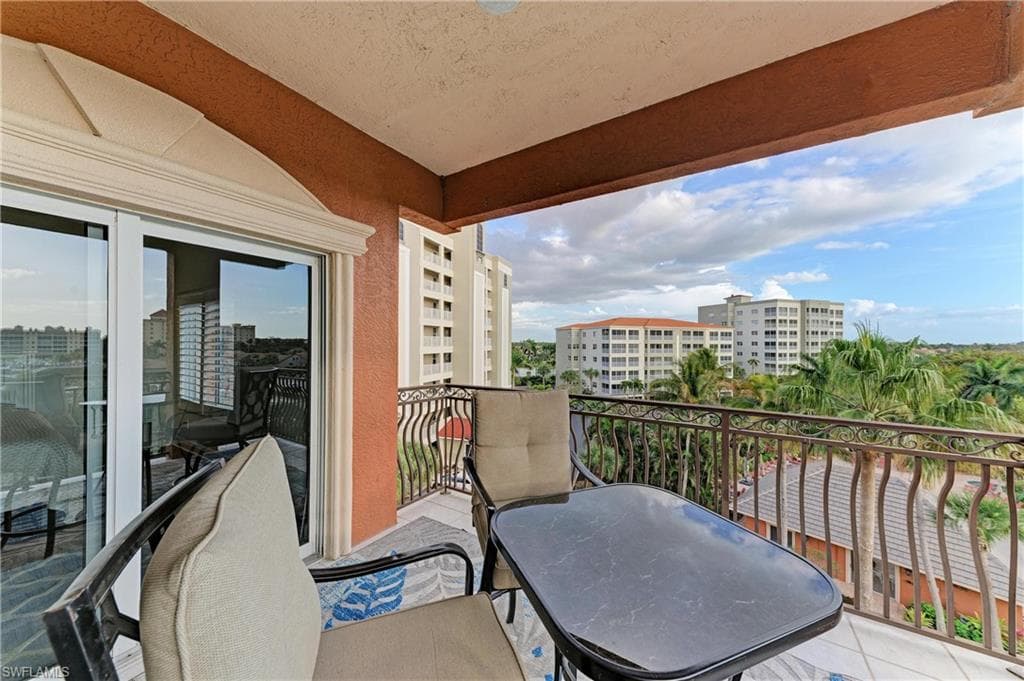 14813 Laguna DR 401-43