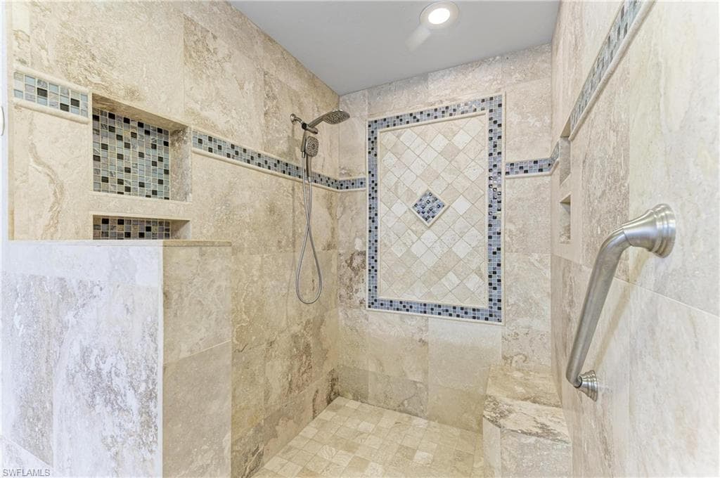 14813 Laguna DR 401-35