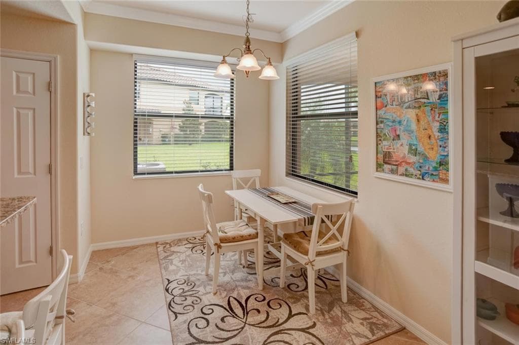 9126 Napoli CT 101-7