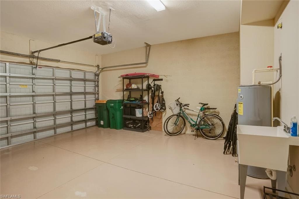 9126 Napoli CT 101-19