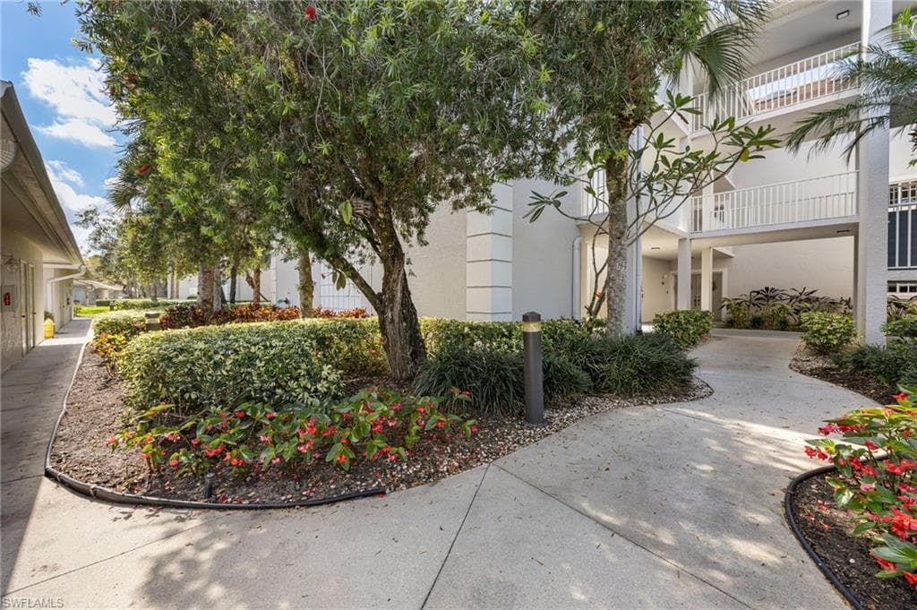 760 Waterford DR 203-20