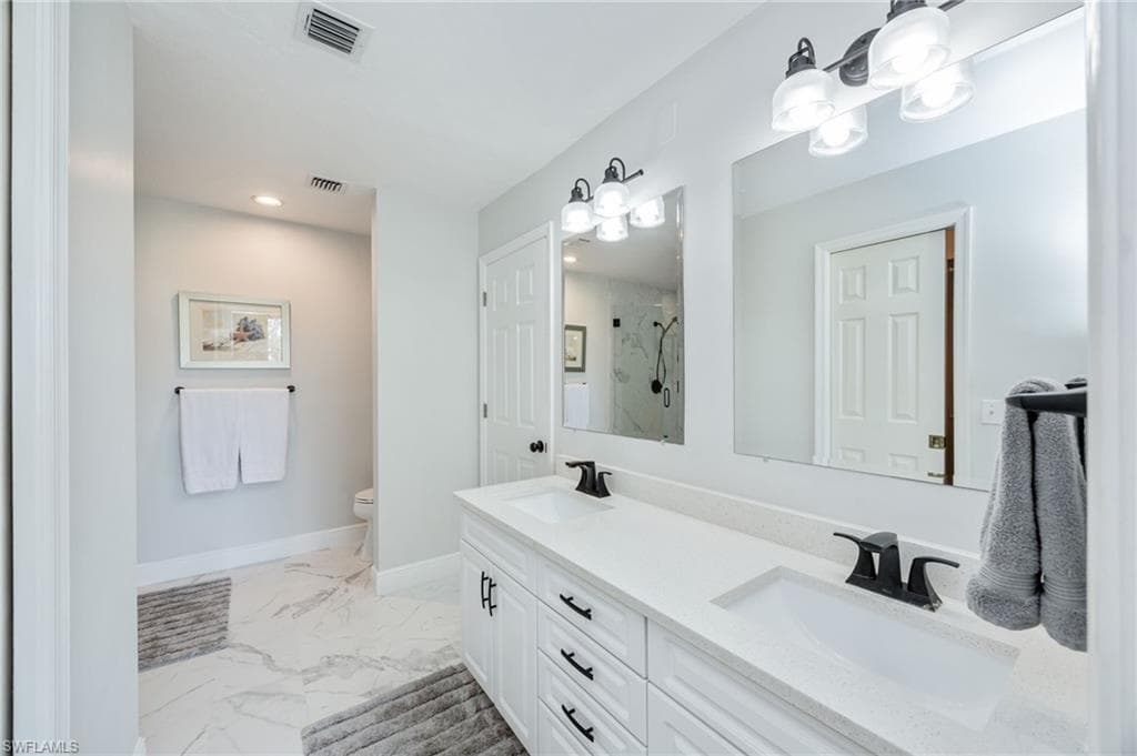 770 Eagle Creek DR 102-16