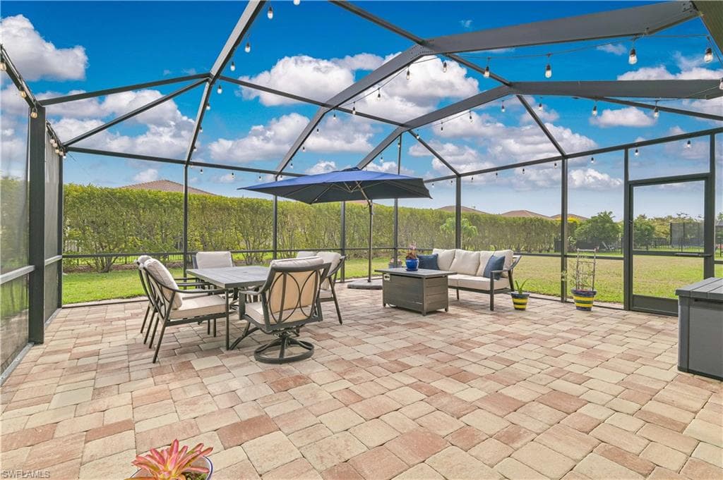 3275 Birchin LN-2