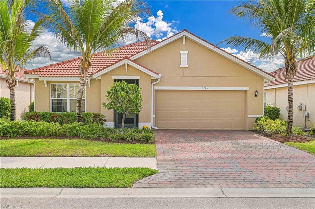 3275 Birchin LN-7