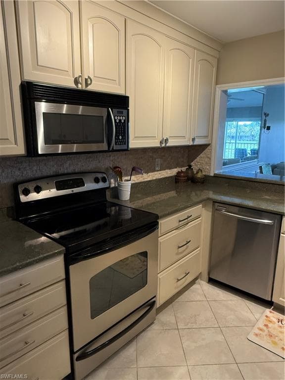 760 Augusta BLVD D204-23