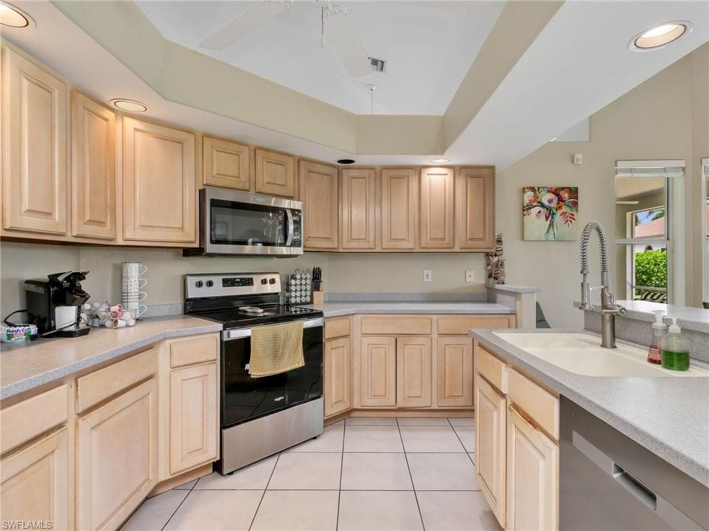 2031 Teagarden LN-13