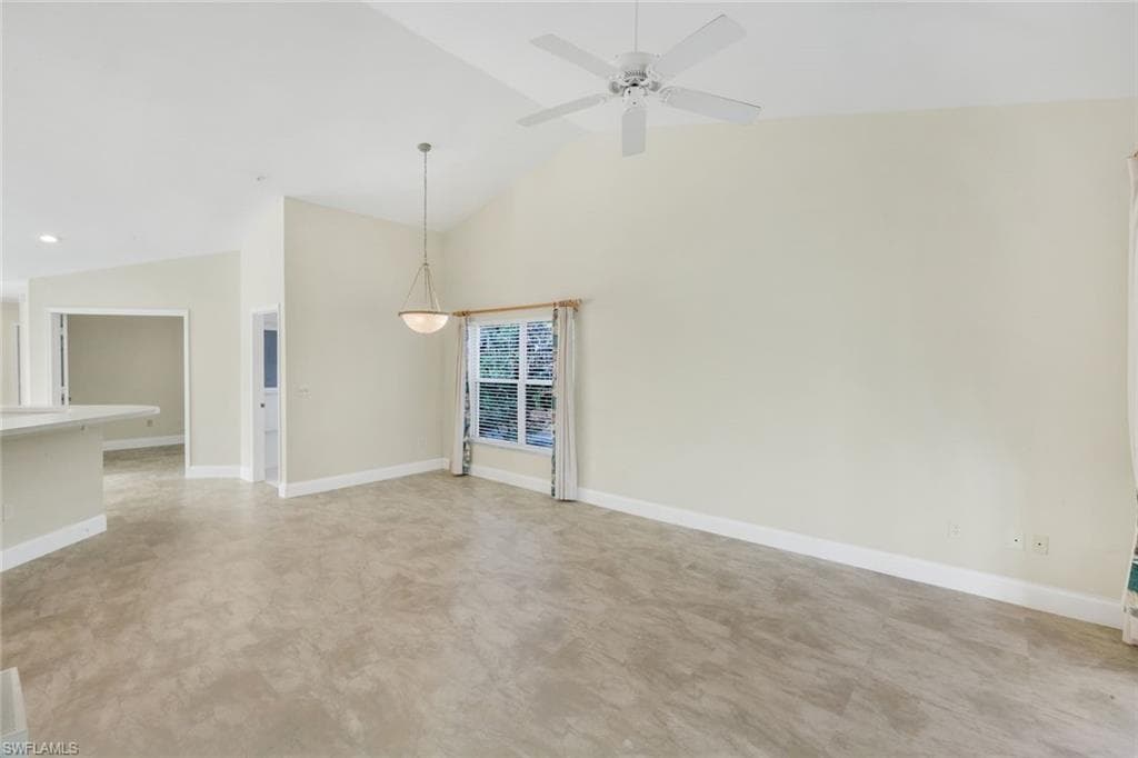 4940 Deerfield WAY 201-13