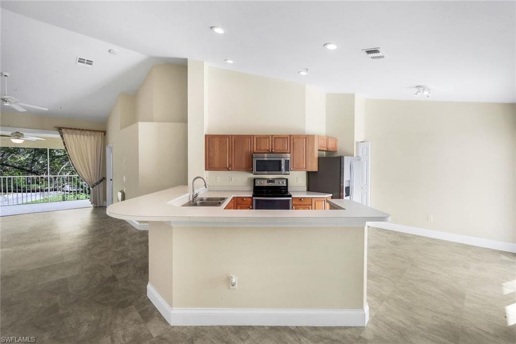 4940 Deerfield WAY 201-17